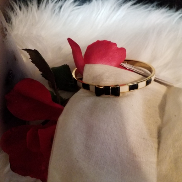 Kate Spade Bow Bangle Bracelet - Picture 8 of 11